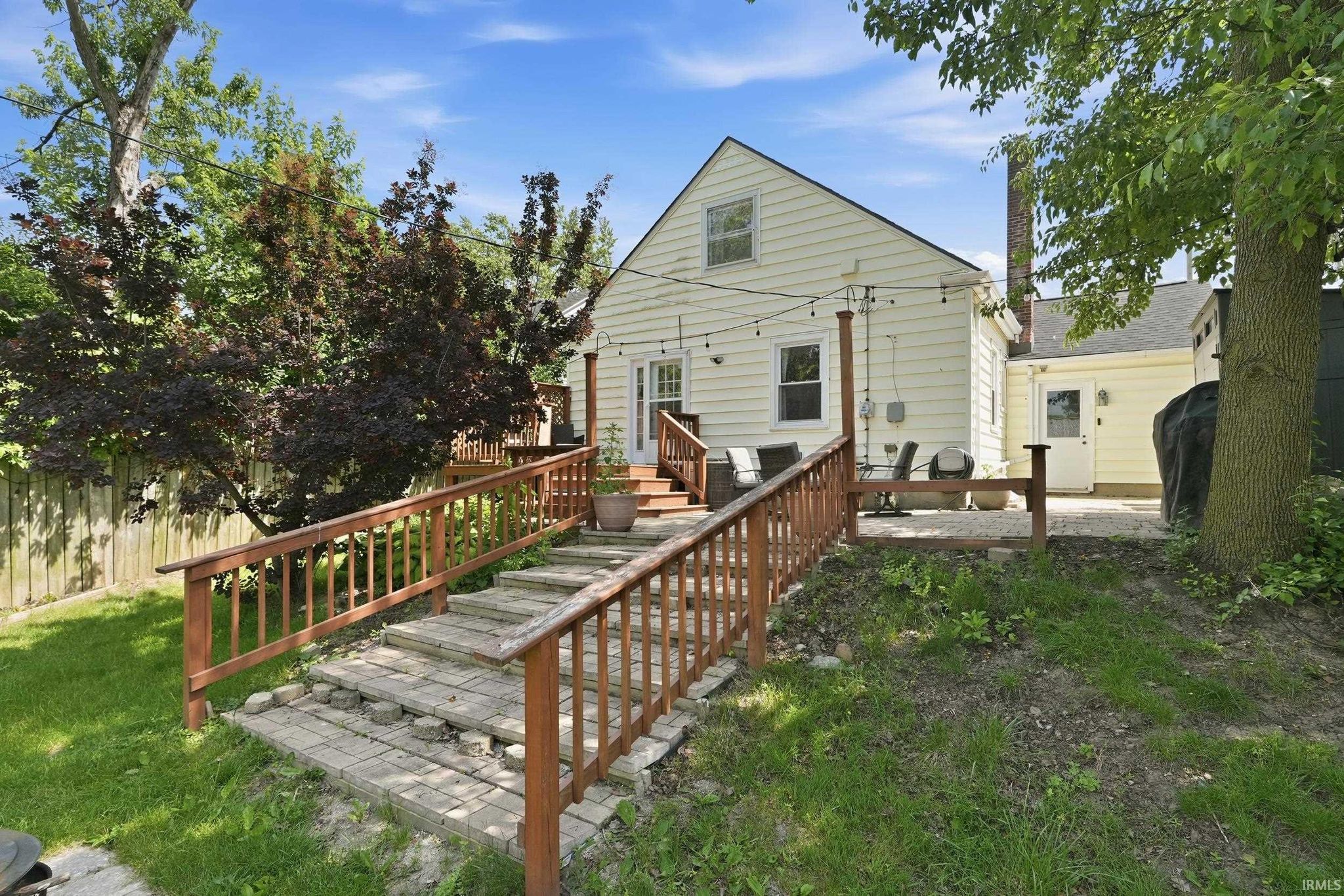 Image of 323 Field Street