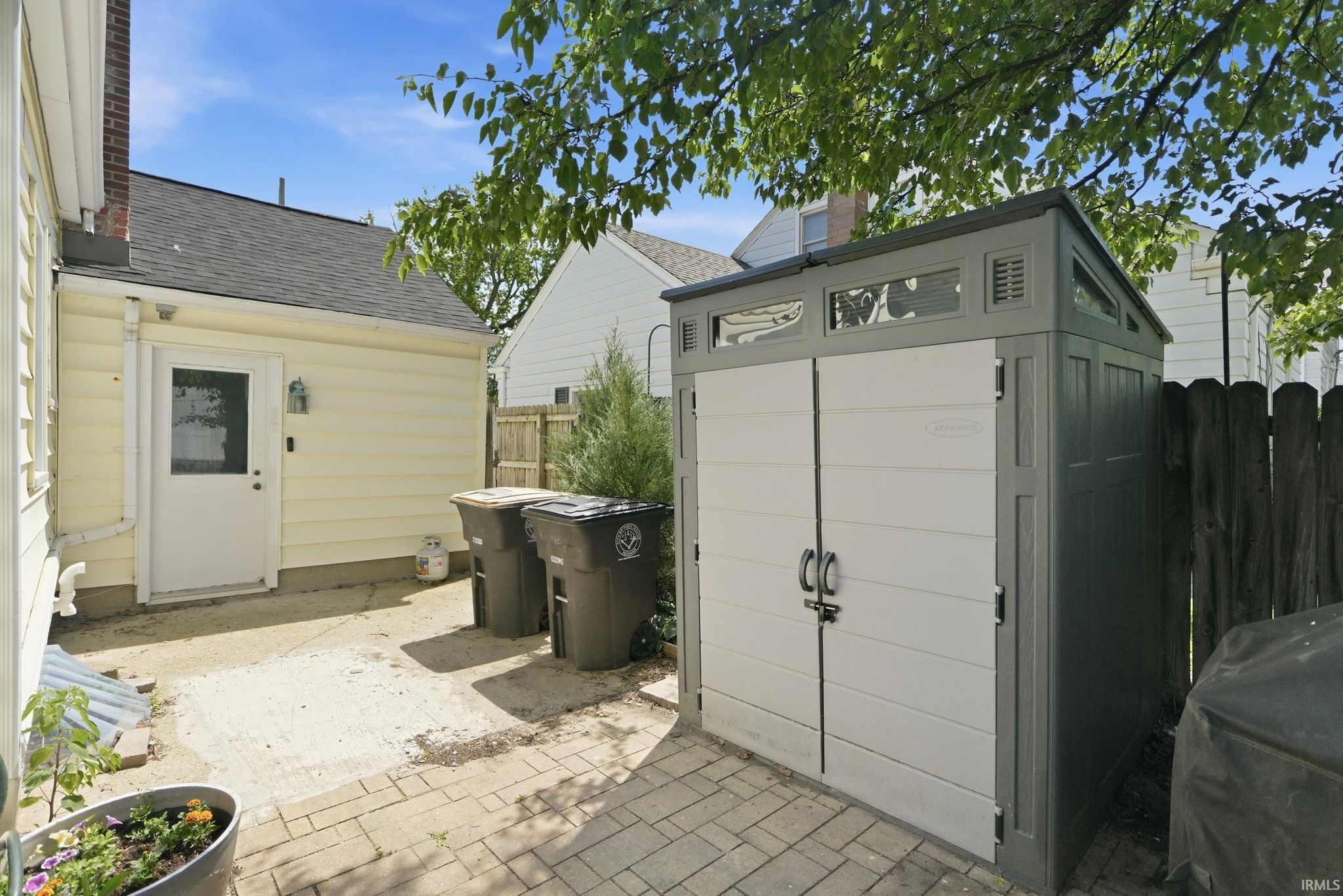 Image of 323 Field Street