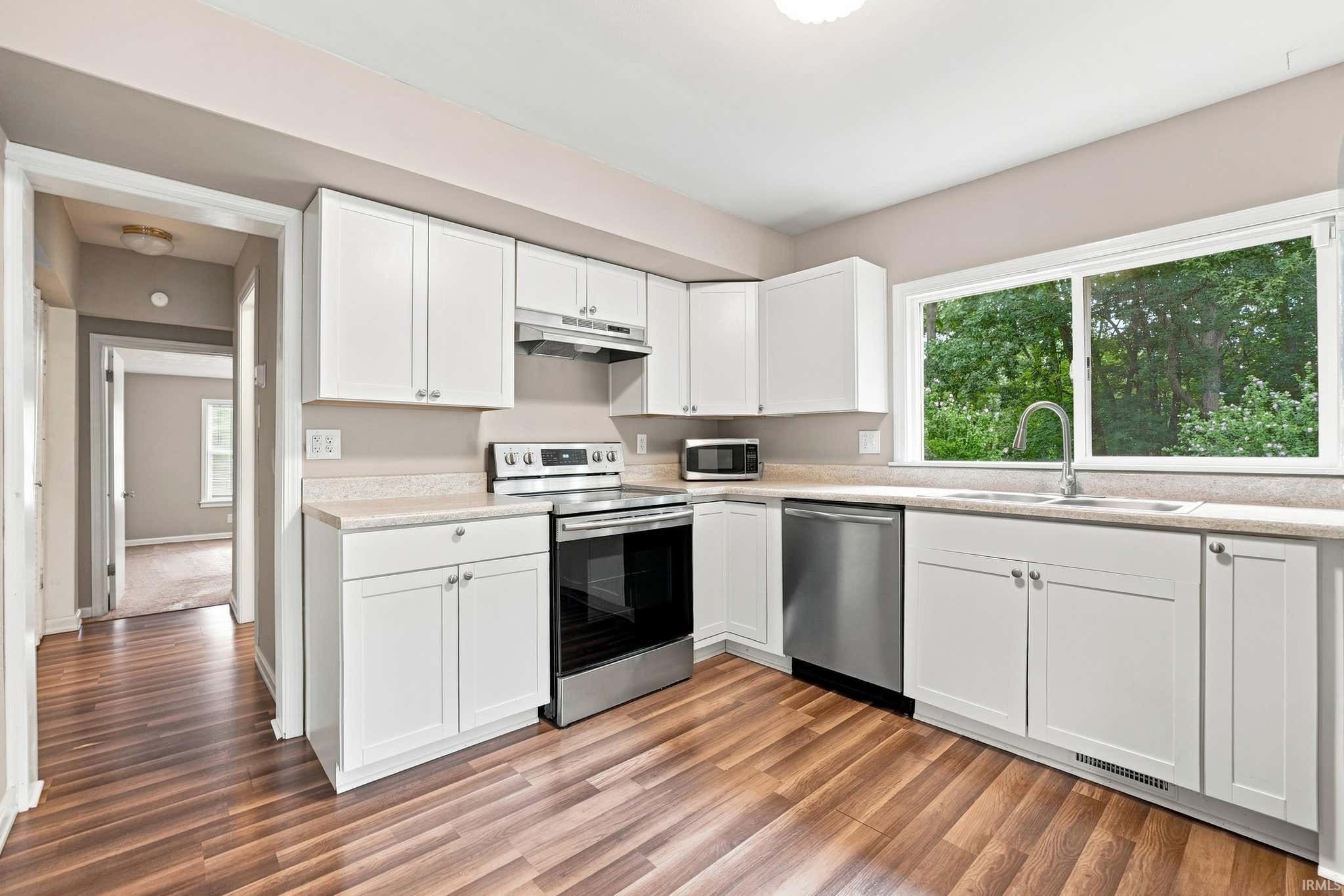Image of 927 Louisedale Drive