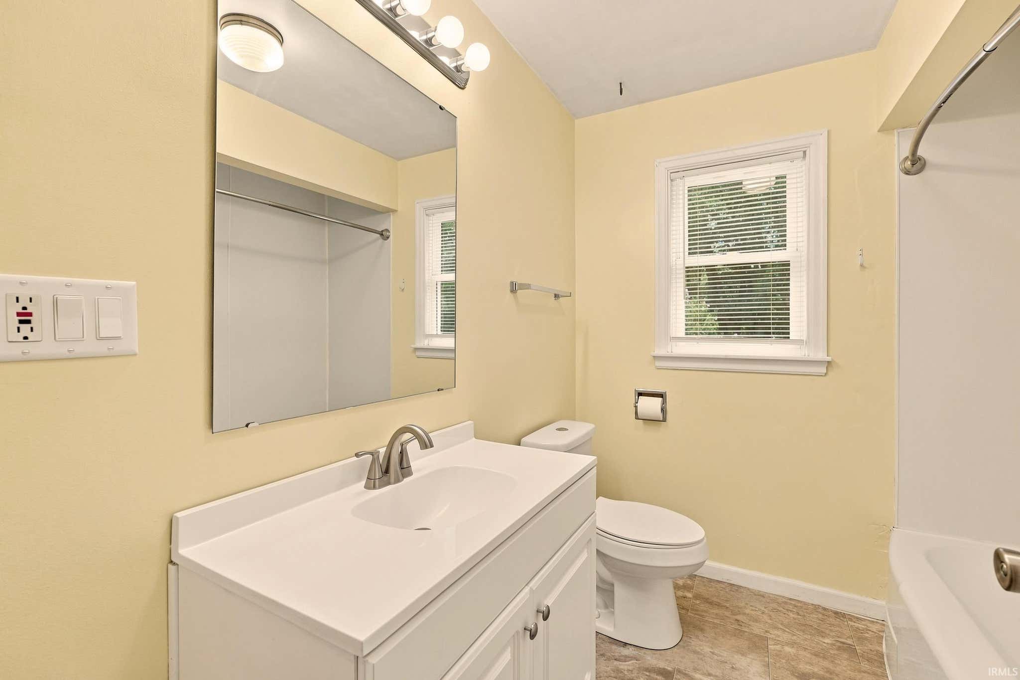 Image of 927 Louisedale Drive