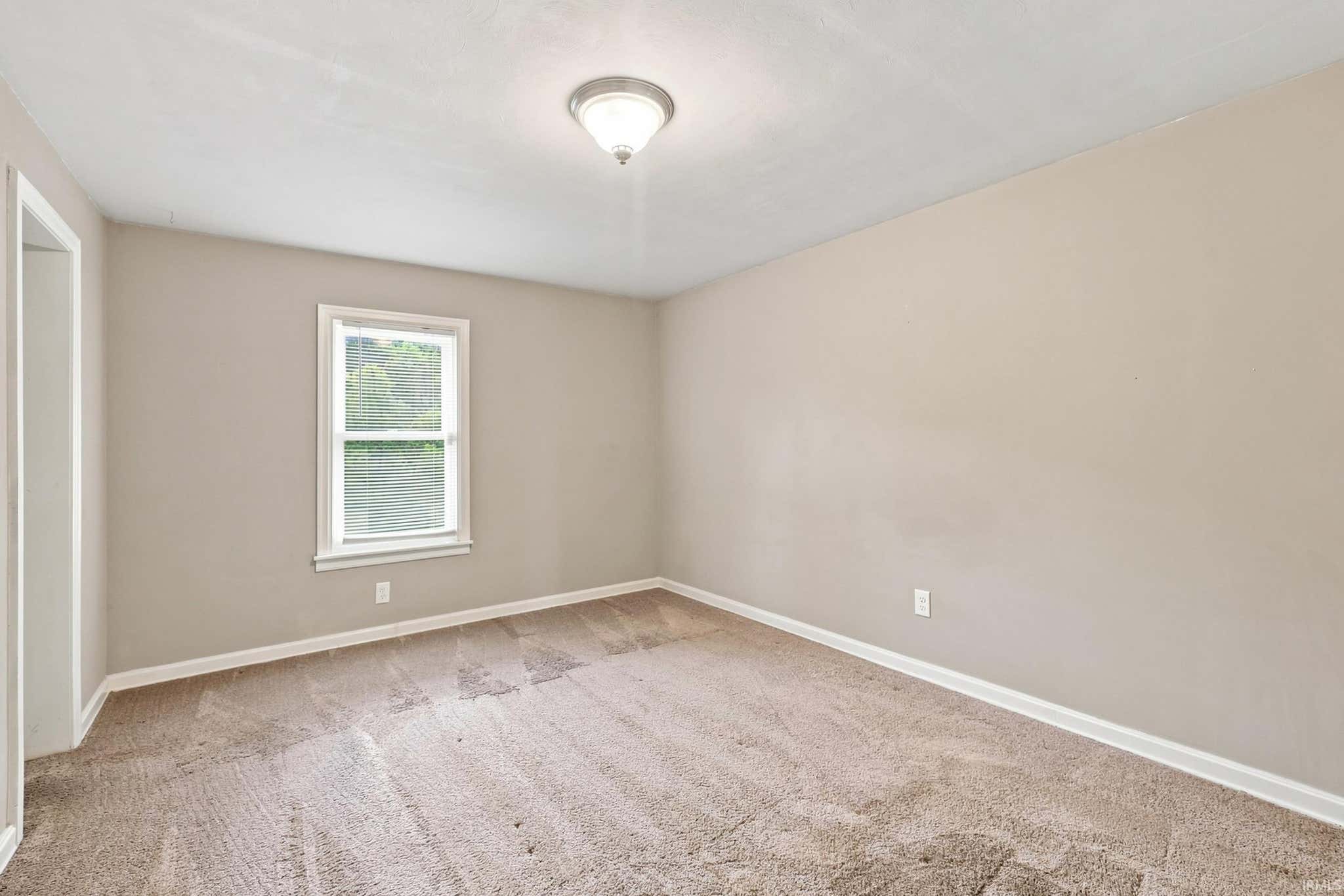 Image of 927 Louisedale Drive