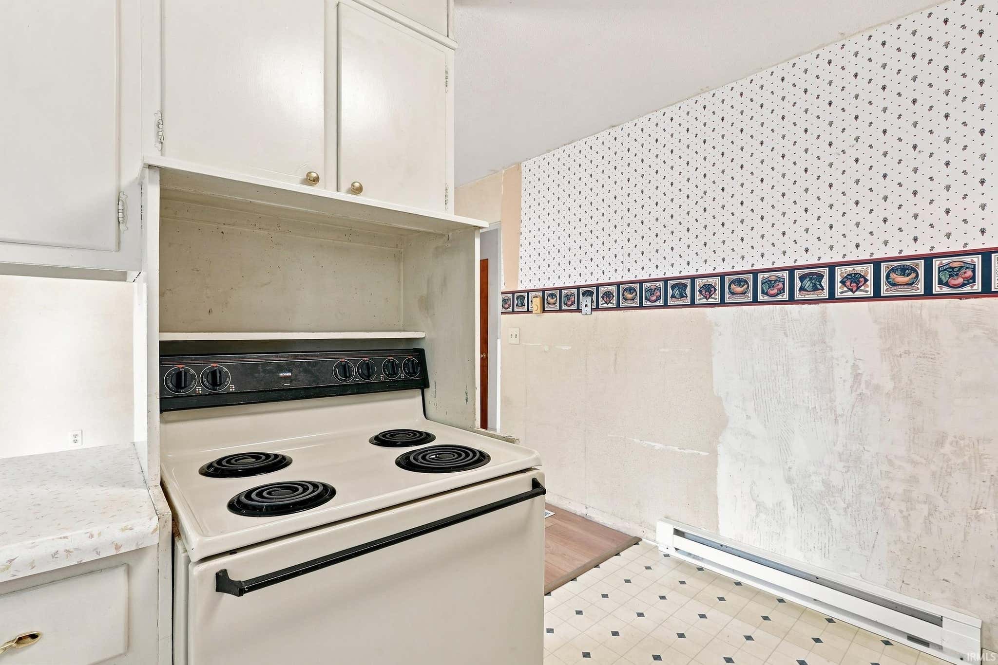 Image of 501 Drake Road