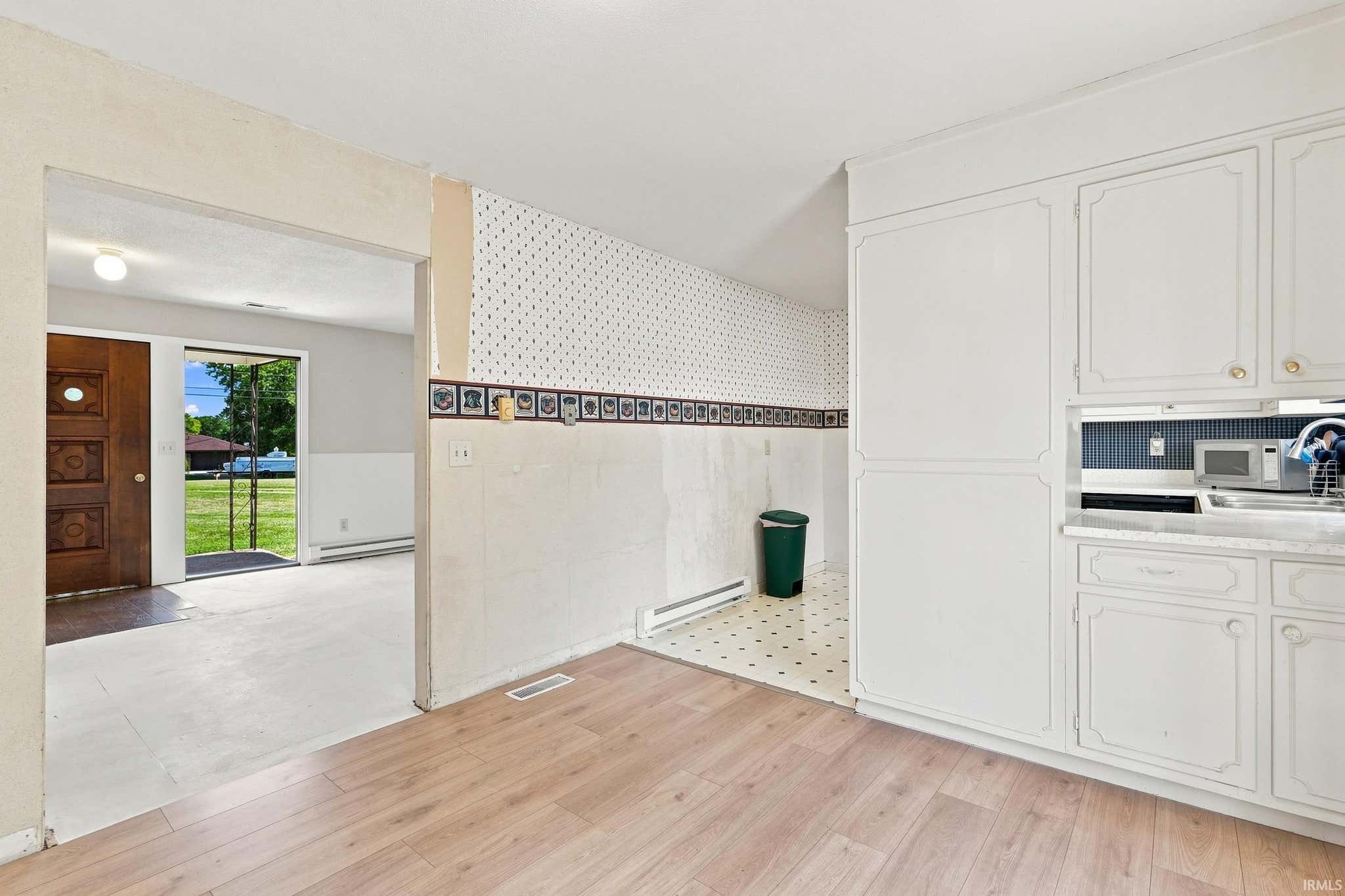 Image of 501 Drake Road