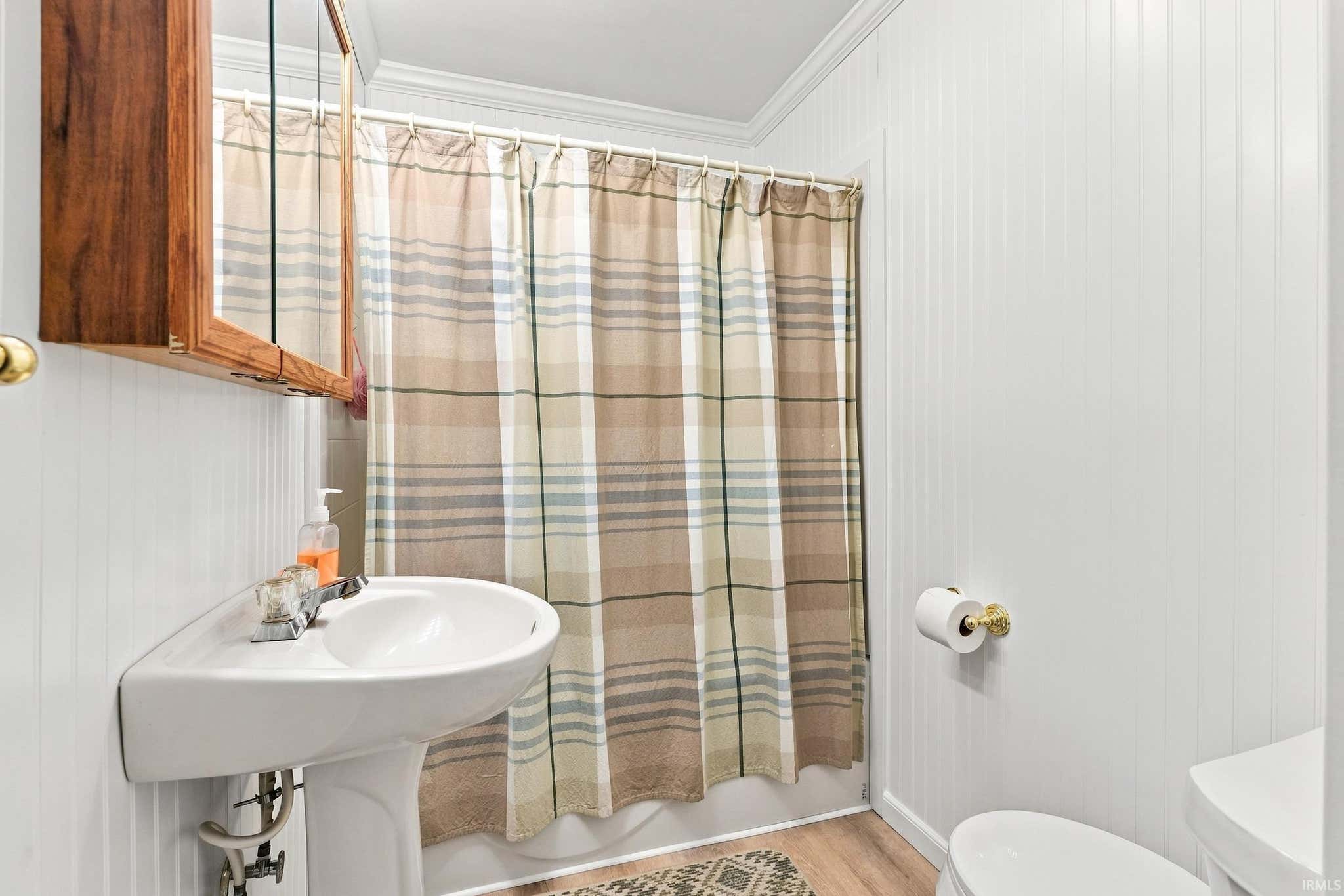 Image of 501 Drake Road