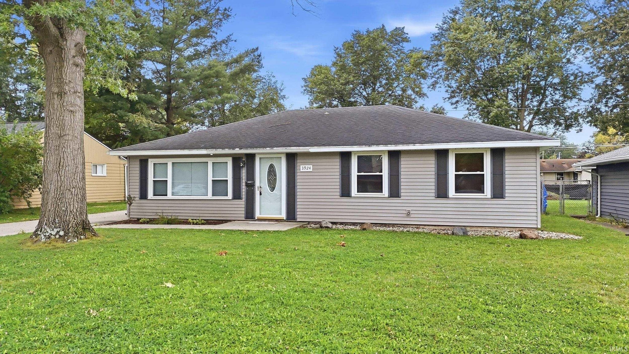 3924 Indian Hills Drive